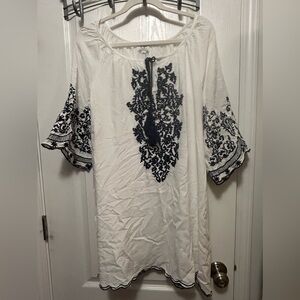 CHIC CONNECTION Women's White‎ W/Navy Blue Embroidery Tunic Dress SIZE L Beach